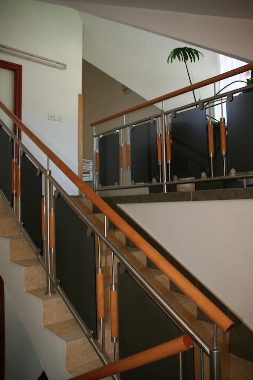 Parton Hotel & Bowling Tiszakécske Zewnętrze zdjęcie
