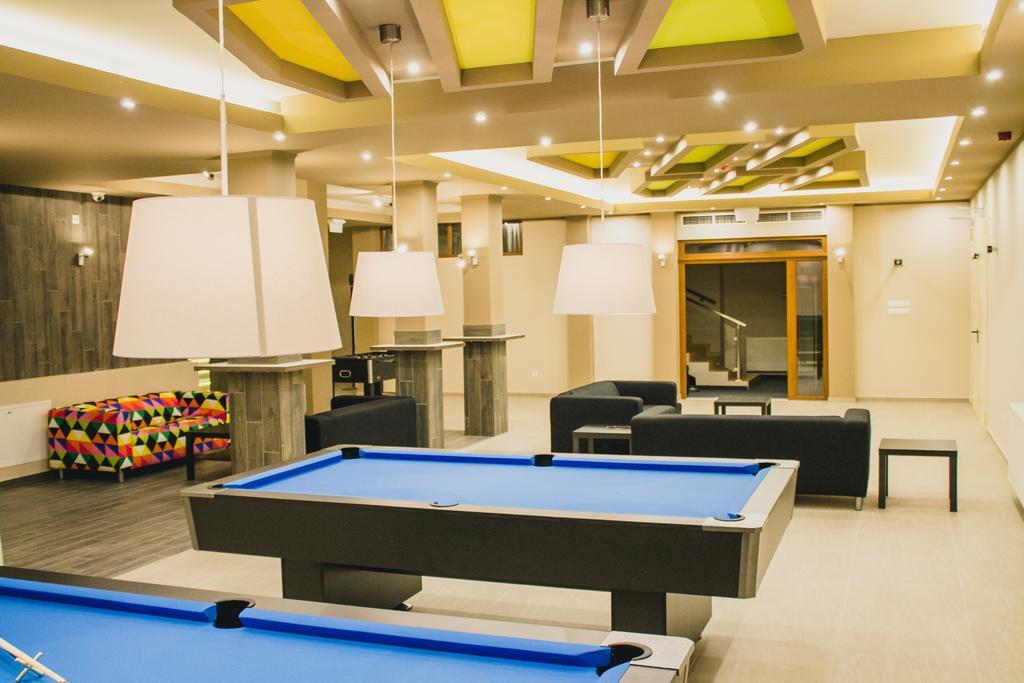 Parton Hotel & Bowling Tiszakécske Zewnętrze zdjęcie